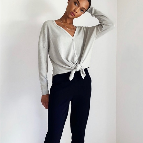 Babaton Tops - The group by Babaton sz s Taurus long sleeve